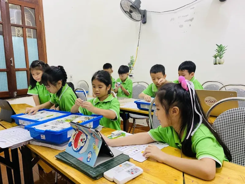 Học Trí Tuệ